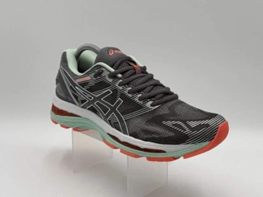 Oasics Gel-Nimbus 19 Women's Size 10.5 Running Sneakers Grey